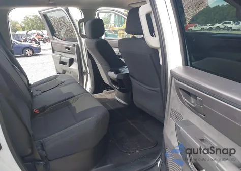 2022 Toyota Tundra Sr z USA, uszkodzony, nr VIN 5TFKB5AB0NX001633